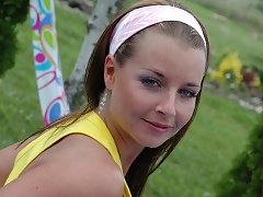 Three webcam cuties tease outdoor